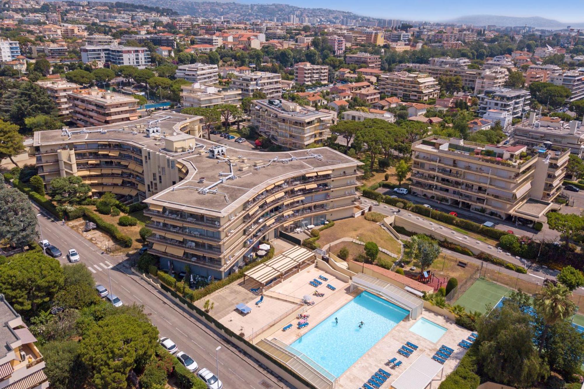 Residence Heliotel Marine Saint-Laurent-du-Var Zewnętrze zdjęcie